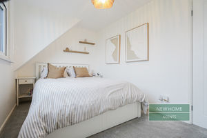 Photo 17- click for photo gallery